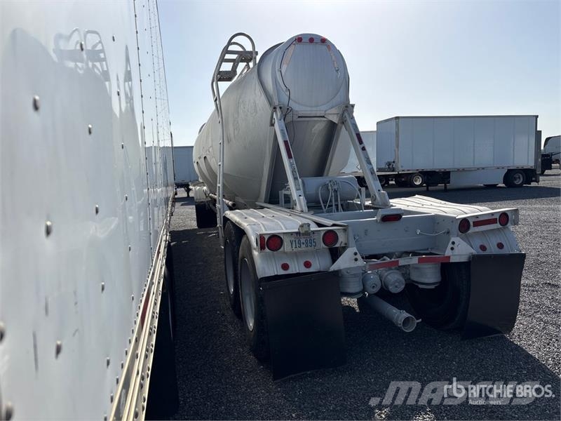 Heil 1010 cft T/A Pneumatic Bulk Trailer Прочие прицепы