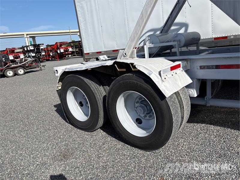 Heil 1010 cft T/A Pneumatic Bulk Trailer Прочие прицепы