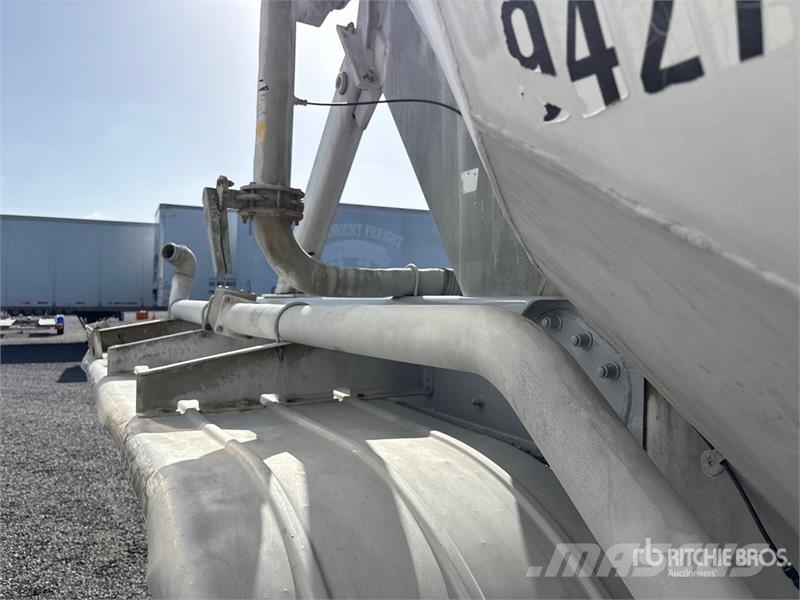 Heil 1010 cft T/A Pneumatic Bulk Trailer Прочие прицепы