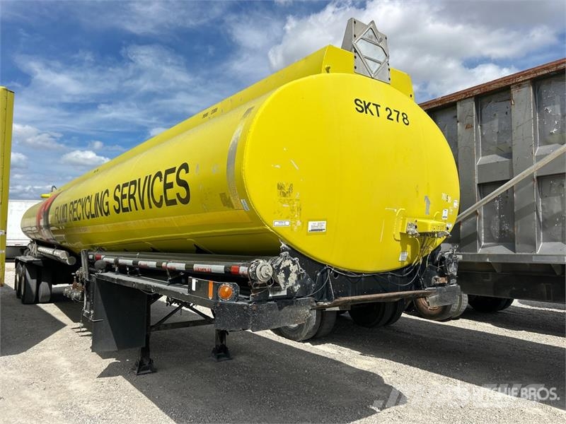 Heil 8000 gal T/A Tanker Trailer Autocisternas
