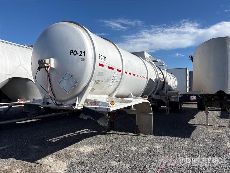 Heil 8400 gal T/A Tanker Trailer Tanksläp