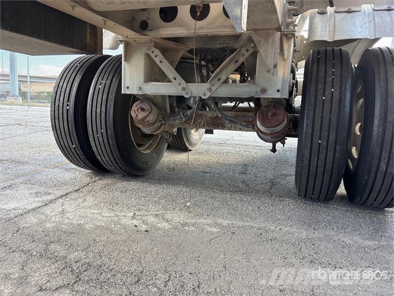 Heil 8400 gal T/A Tanker Trailer Cisterna