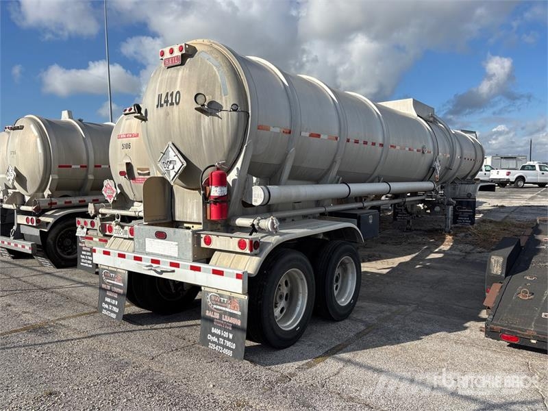 Heil 8400 gal T/A Tanker Trailer Cisterna