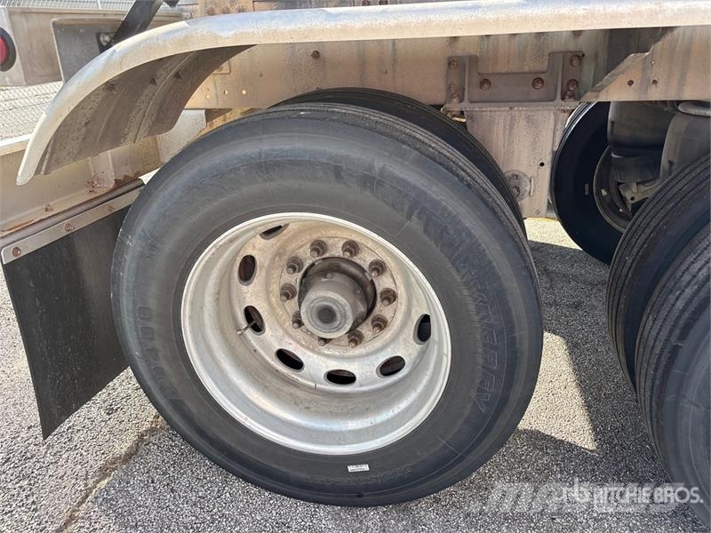 Heil 8400 gal T/A Tanker Trailer Cisterna