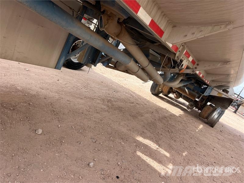 Heil 9200 gal T/A Tanker Trailer Przyczepy cysterny