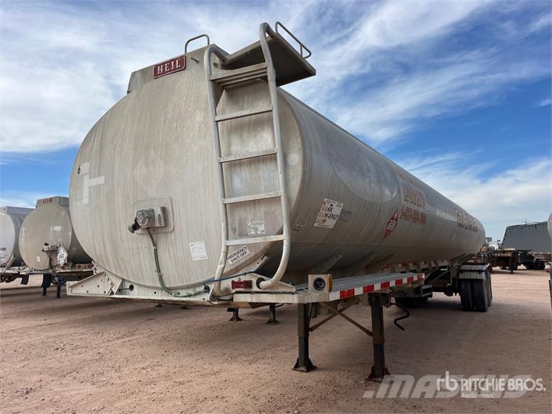 Heil 9200 gal T/A Tanker Trailer Przyczepy cysterny