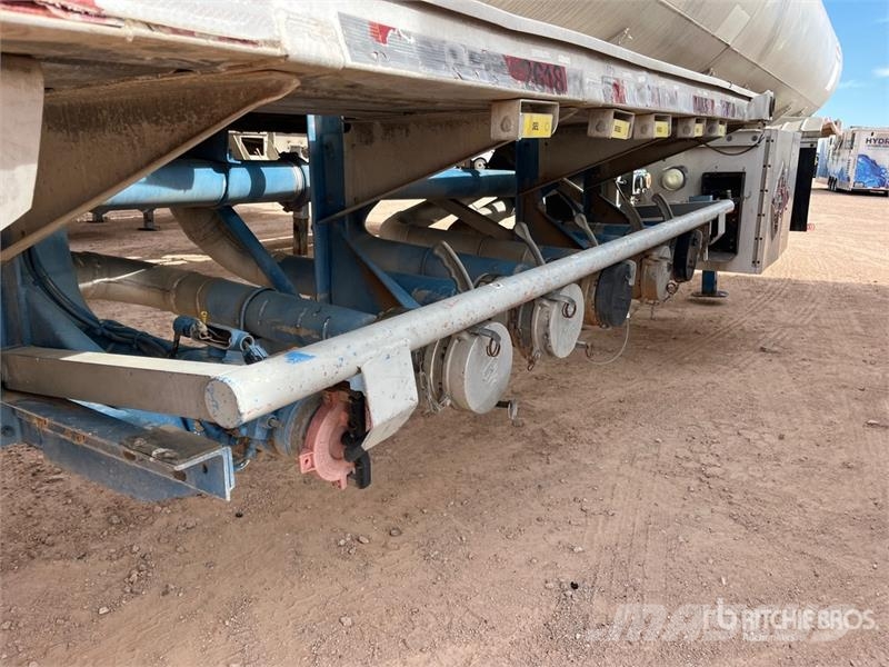 Heil 9200 gal T/A Tanker Trailer Przyczepy cysterny