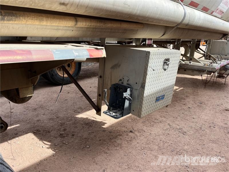 Heil 9200 gal T/A Tanker Trailer Przyczepy cysterny