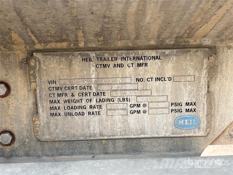 Heil 9200 gal T/A Tanker Trailer Przyczepy cysterny