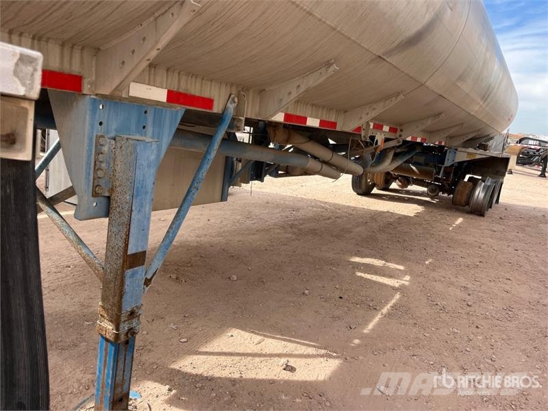 Heil 9200 gal T/A Tanker Trailer Przyczepy cysterny