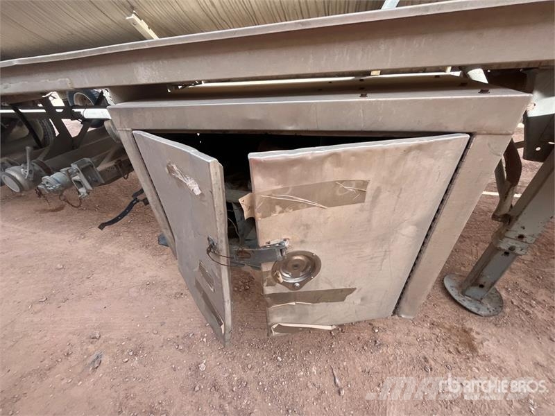Heil 9200 gal T/A Tanker Trailer Przyczepy cysterny