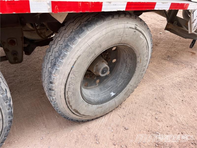 Heil 9200 gal T/A Tanker Trailer Przyczepy cysterny