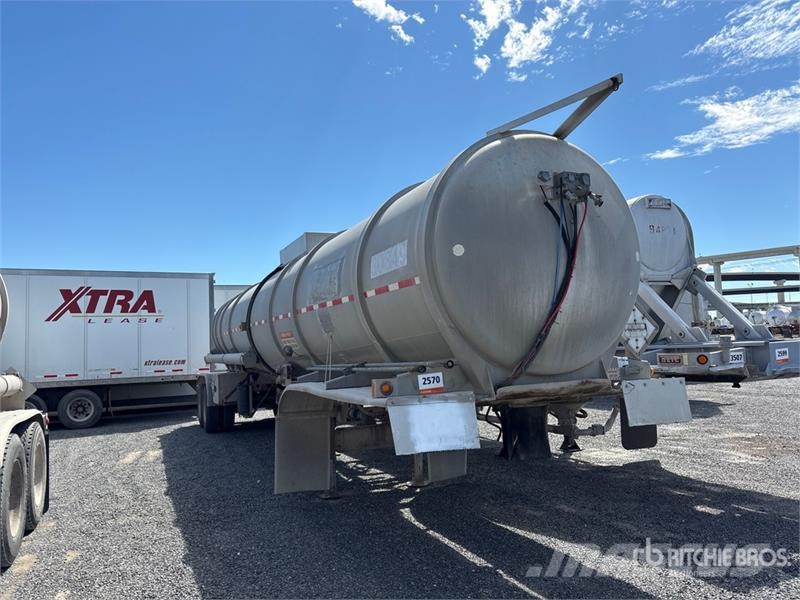 Heil MC407 8400 gal T/A Tanker Trailer Prikolice za cisterne