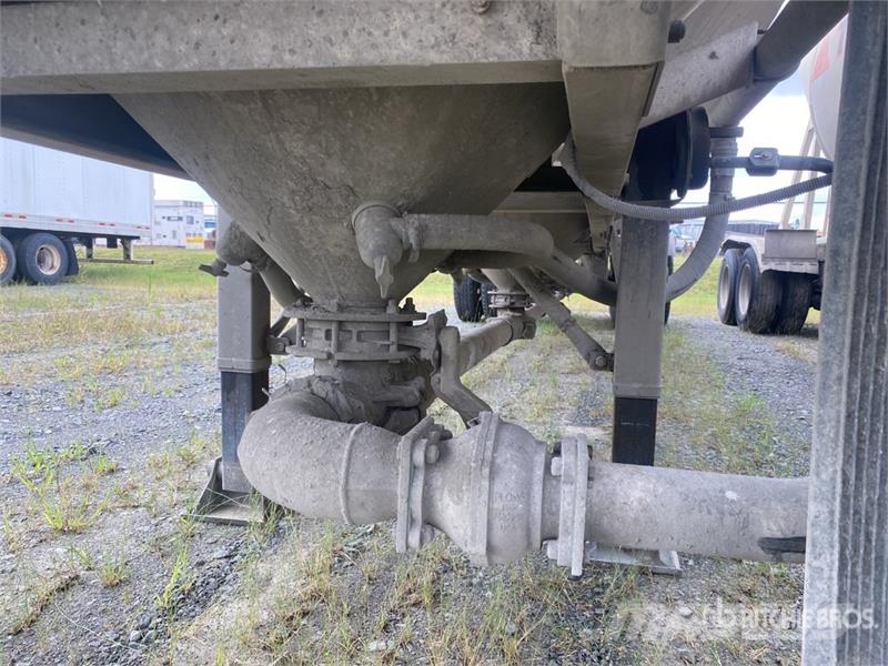 Heil T/A T/A Pneumatic Bulk Trailer Citas piekabes