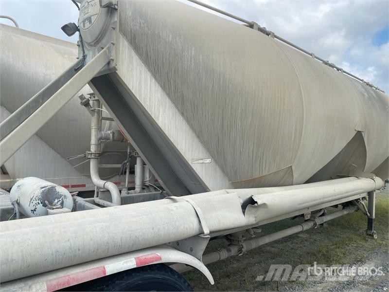 Heil T/A T/A Pneumatic Bulk Trailer Citas piekabes
