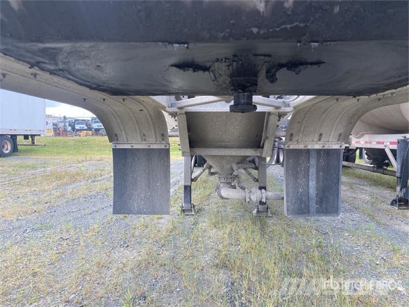 Heil T/A T/A Pneumatic Bulk Trailer Citas piekabes