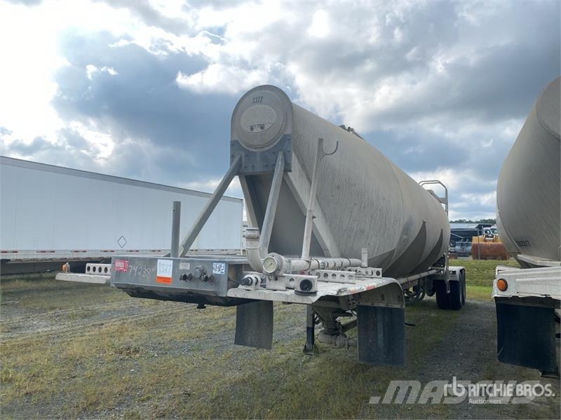 Heil T/A T/A Pneumatic Bulk Trailer Citas piekabes