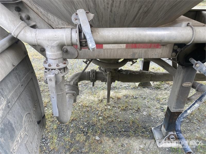 Heil T/A T/A Pneumatic Bulk Trailer Citas piekabes