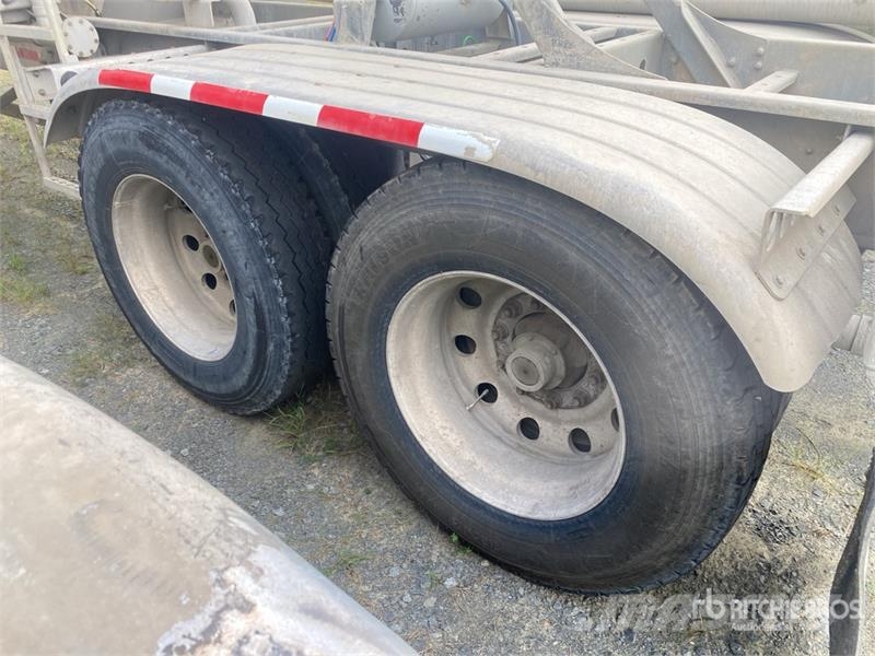Heil T/A T/A Pneumatic Bulk Trailer Citas piekabes