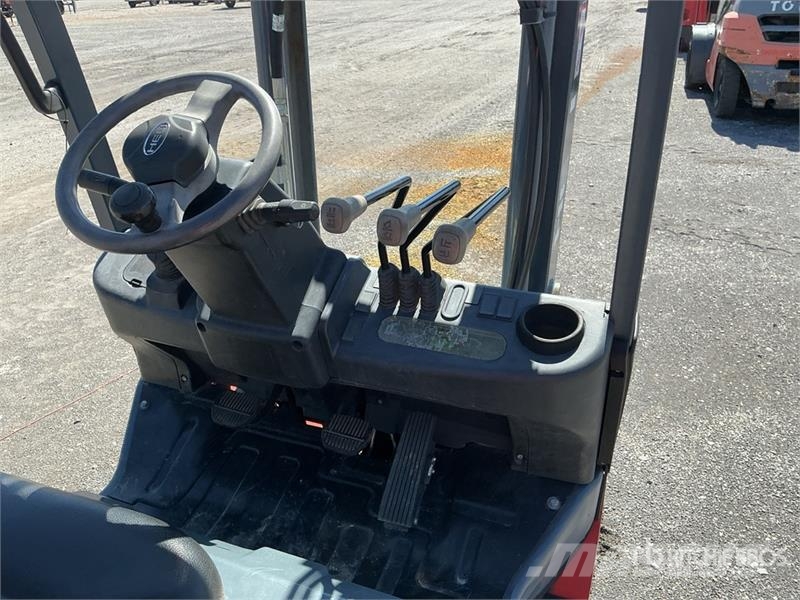 Heli 4520 lb Cushion Tire Forklift Šakiniai krautuvai - Kita