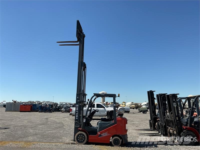 Heli 4520 lb Cushion Tire Forklift Šakiniai krautuvai - Kita