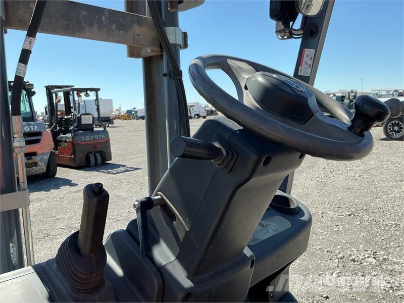 Heli 4520 lb Cushion Tire Forklift Šakiniai krautuvai - Kita