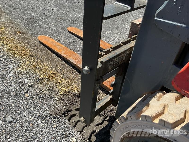 Heli 4520 lb Cushion Tire Forklift Šakiniai krautuvai - Kita