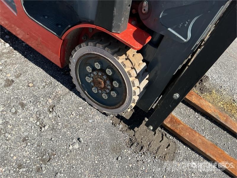 Heli 4520 lb Cushion Tire Forklift Šakiniai krautuvai - Kita