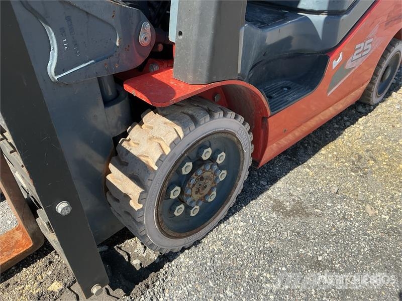 Heli 4520 lb Cushion Tire Forklift Šakiniai krautuvai - Kita