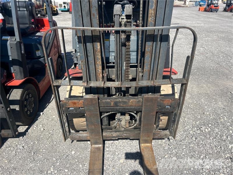 Heli CPCD35-KU20H 6085 lb Pneumatic Tire Forklift 堆高機(叉車)-其他