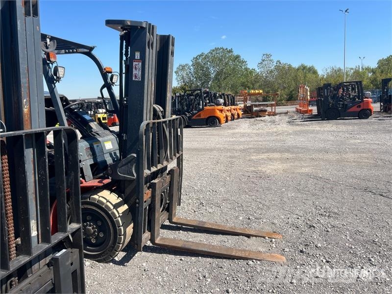 Heli CPCD35-KU20H 6085 lb Pneumatic Tire Forklift 堆高機(叉車)-其他
