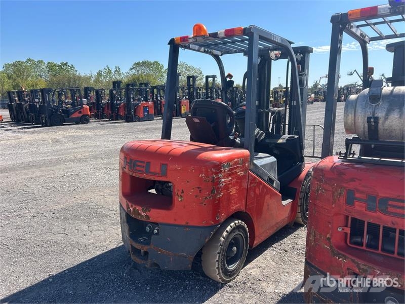 Heli CPCD35-KU20H 6085 lb Pneumatic Tire Forklift 堆高機(叉車)-其他