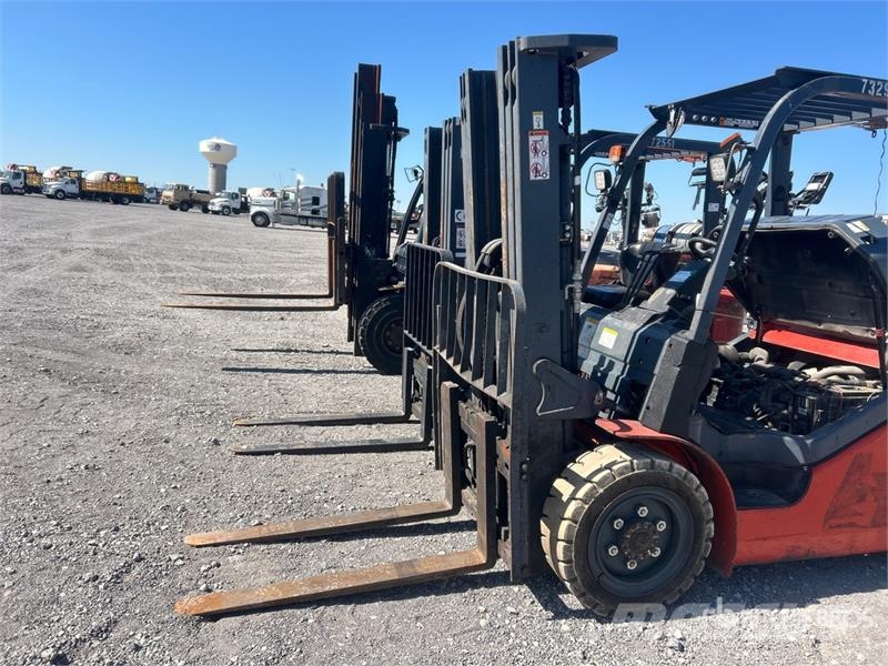 Heli CPCD35-KU20H 6085 lb Pneumatic Tire Forklift 堆高機(叉車)-其他