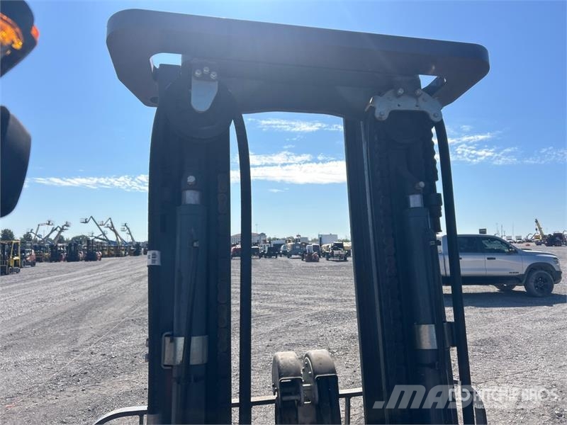 Heli CPCD35-KU20H 6085 lb Pneumatic Tire Forklift 堆高機(叉車)-其他
