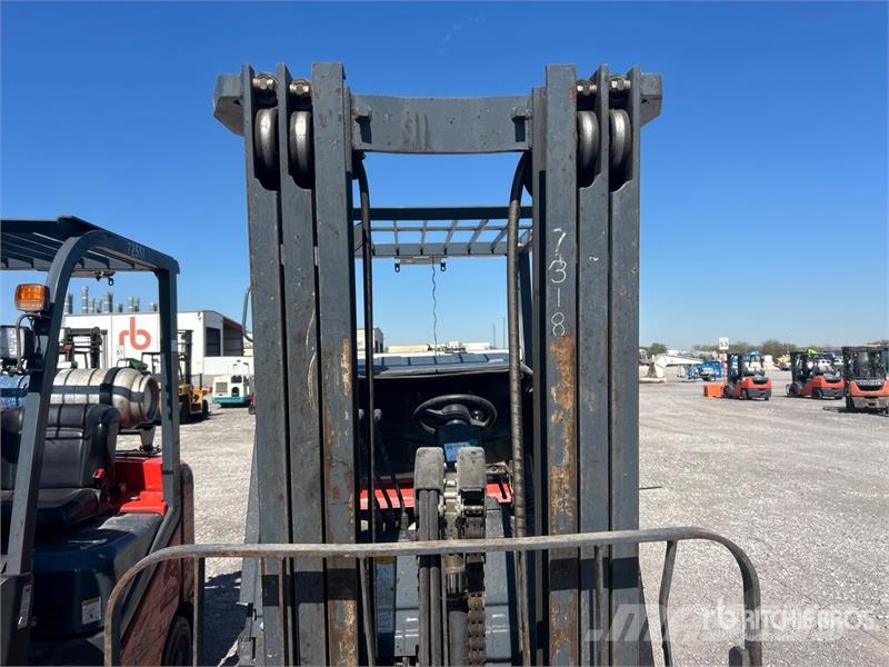 Heli CPCD35-KU20H 6085 lb Pneumatic Tire Forklift 堆高機(叉車)-其他