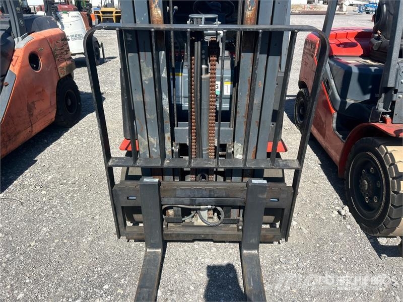 Heli CPYD25C-M1H 4520 lb Cushion Tire Forklift 堆高機(叉車)-其他