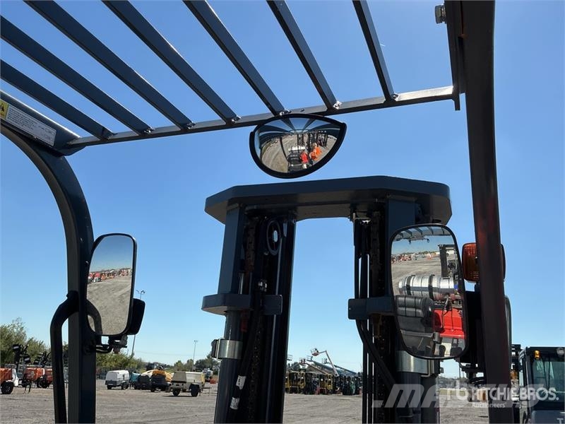 Heli CPYD25C-M1H 4520 lb Cushion Tire Forklift شاحنات ذات رافعات شوكية - أخرى
