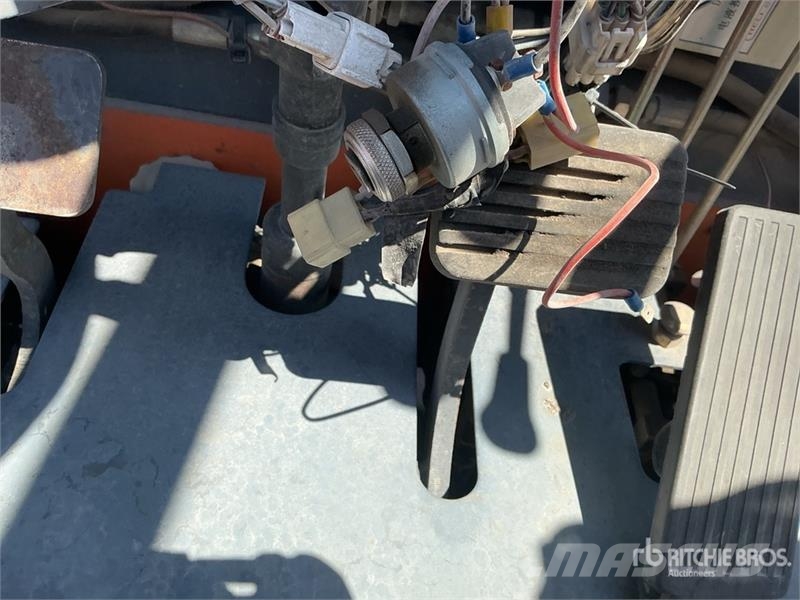 Heli CPYD35-TY 6000 lb Pneumatic Tire Forklift شاحنات ذات رافعات شوكية - أخرى