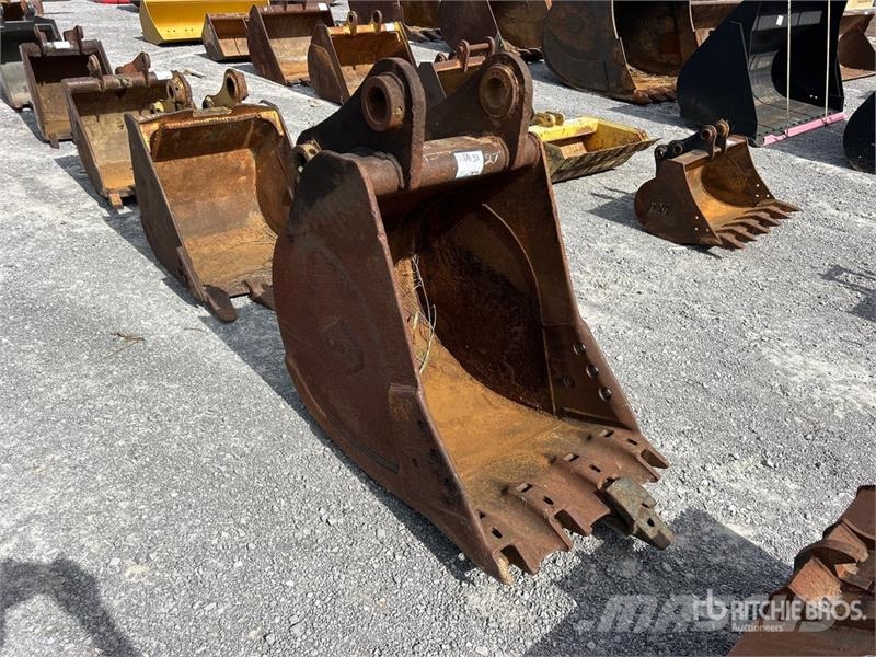 Hensley 27 in Digging Excavator Bucket - Fits Cat 323 Kaušai