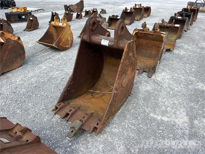 Hensley 27 in Digging Excavator Bucket - Fits Cat 323 Kaušai