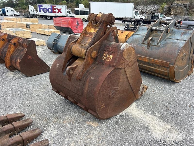 Hensley 46 in Digging Excavator Bucket - Fits Cat 324 Kašike / Korpe