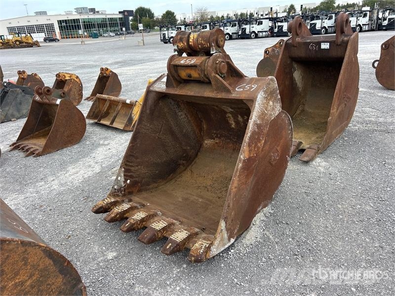 Hensley 46 in Digging Excavator Bucket - Fits Cat 324 Kašike / Korpe