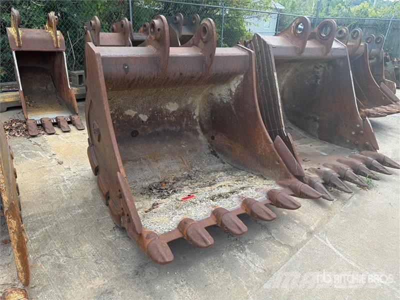 Hensley 56 in Digging Excavator Bucket - Fits Komatsu PC22 Pistoane