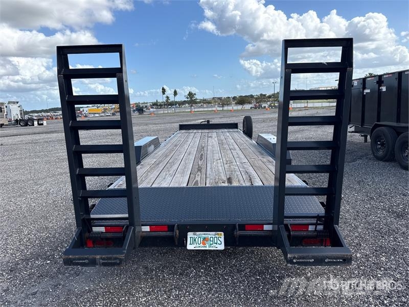  HILLCREST 14242SE 30 ft T/A Equipment Trailer 車輛運輸拖車