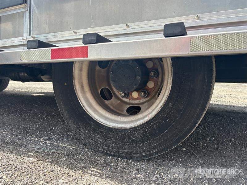 Hino 155 4x2 Glass Transportation Truck Други