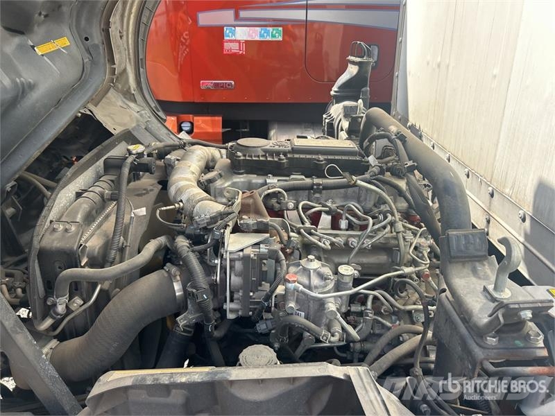 Hino 195 Furgons