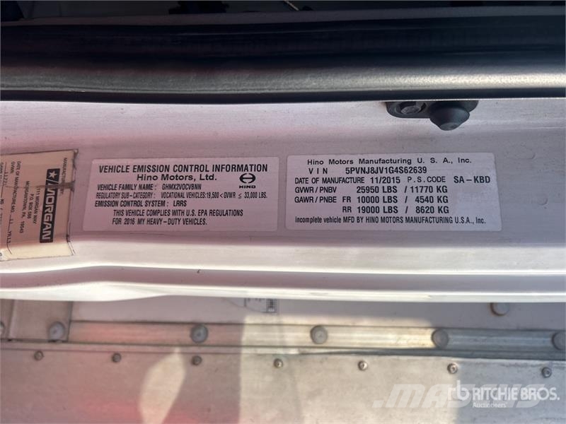 Hino 268 Dobozos teherautók