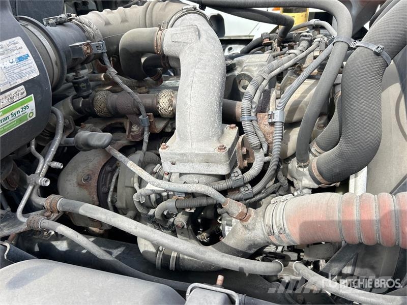 Hino 268 Фургони
