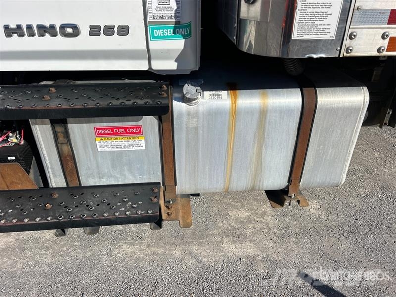 Hino 268 Kravas automašīnas - refrižeratori