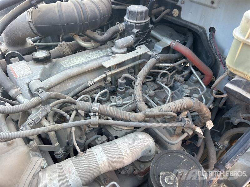 Hino 268 Dobozos teherautók
